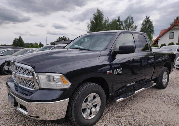 Dodge RAM cena 94500 przebieg: 144000, rok produkcji 2016 z Ostrołęka małe 407